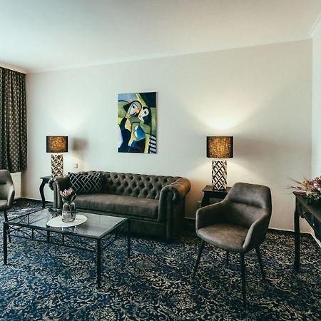 Landhotel Classic Oranienburg Ngoại thất bức ảnh