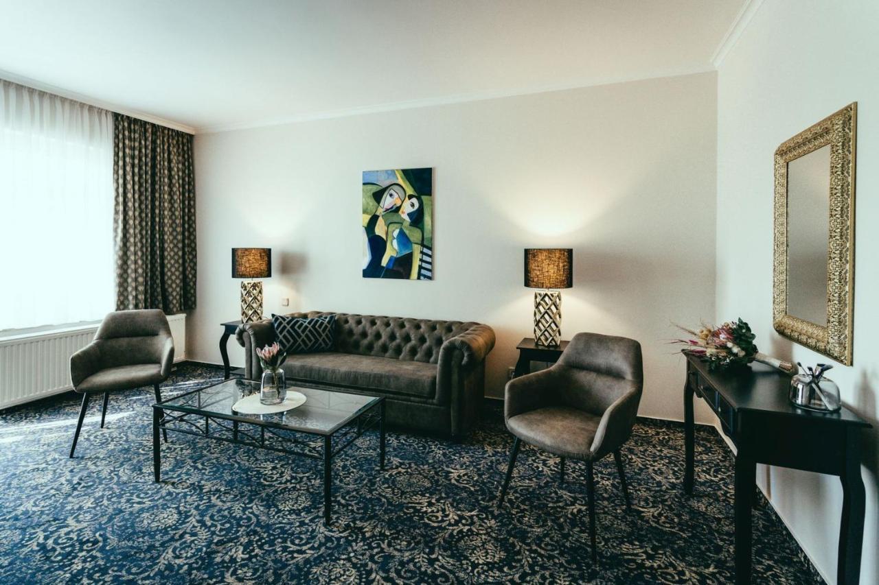 Landhotel Classic Oranienburg Ngoại thất bức ảnh
