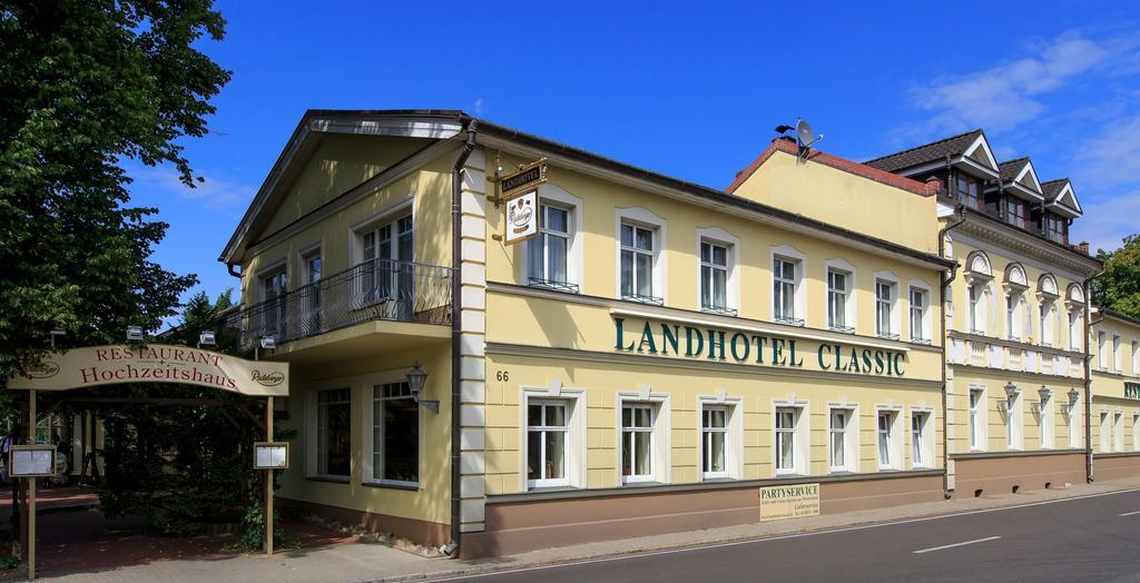 Landhotel Classic Oranienburg Ngoại thất bức ảnh